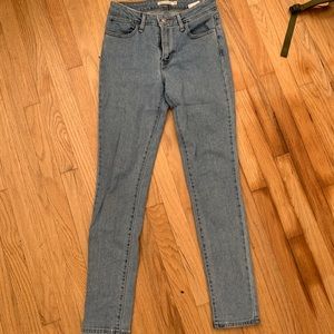 High rise skinny Levi’s jeans